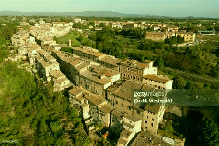 Escorts Colle di Val d Elsa, Italy — Local Companions