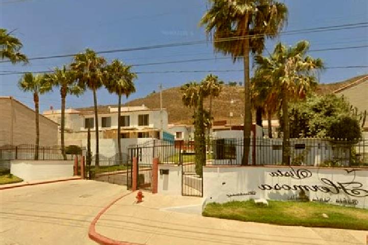 Escorts Colonia Vista Hermosa, Mexico — Local Companions