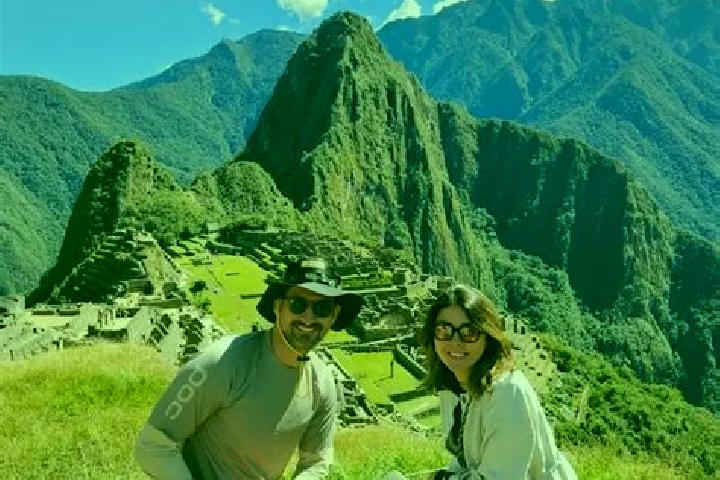 Escorts Combapata, Peru — Local Companions