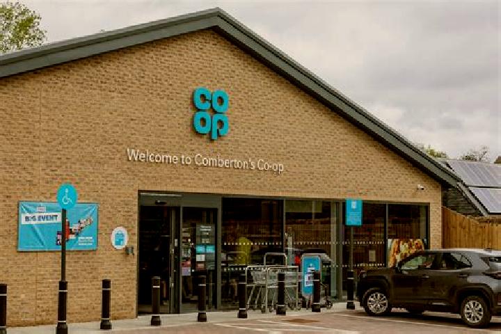 Escorts Comberton, United Kingdom — Local Companions