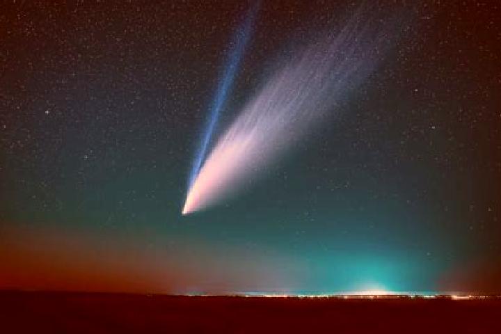 Escorts Comet, Australia — Local Companions