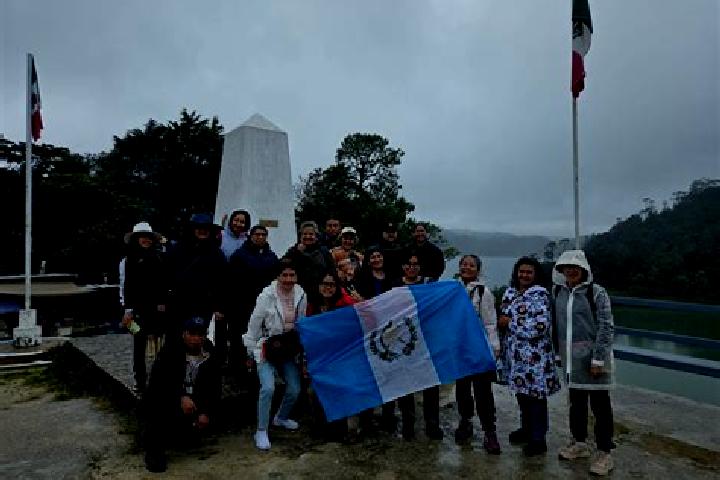 Escorts Compuertas, Mexico — Local Companions