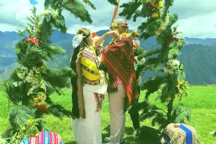 Escorts Conchucos, Peru — Local Companions