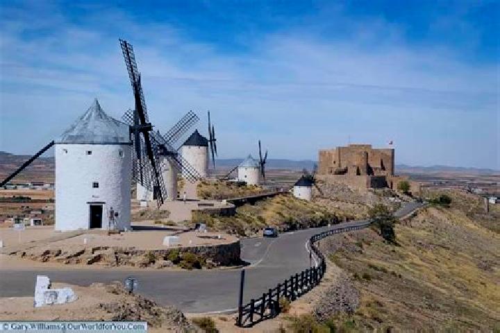 Escorts Consuegra, Spain — Local Companions