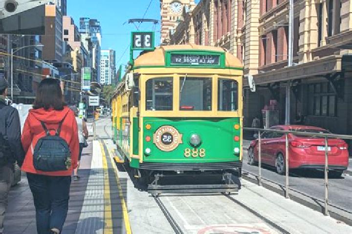 Escorts Cooee, Australia — Local Companions