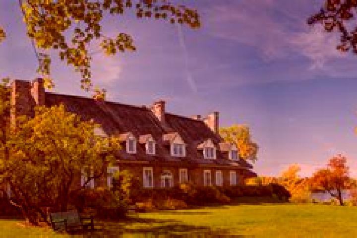 Escorts Coteau-du-Lac, Canada — Local Companions