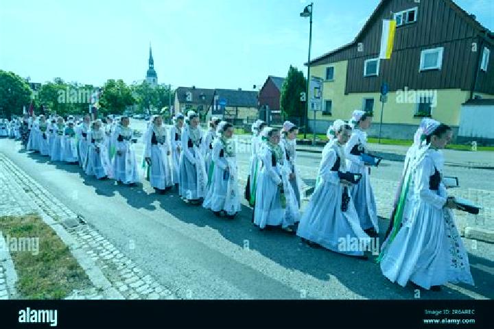 Escorts Crostwitz, Germany — Local Companions