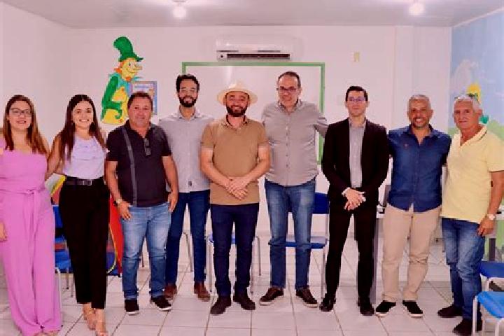 Escorts Curral de Cima, Brazil — Local Companions