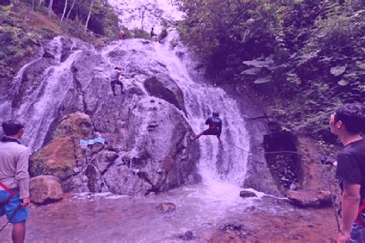 Escorts Curug, Indonesia — Local Companions
