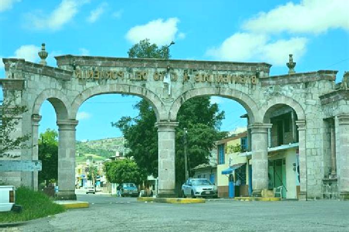 Escorts Cuto del Porvenir, Mexico — Local Companions