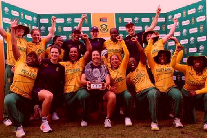 Escorts Dalton, South Africa — Local Companions