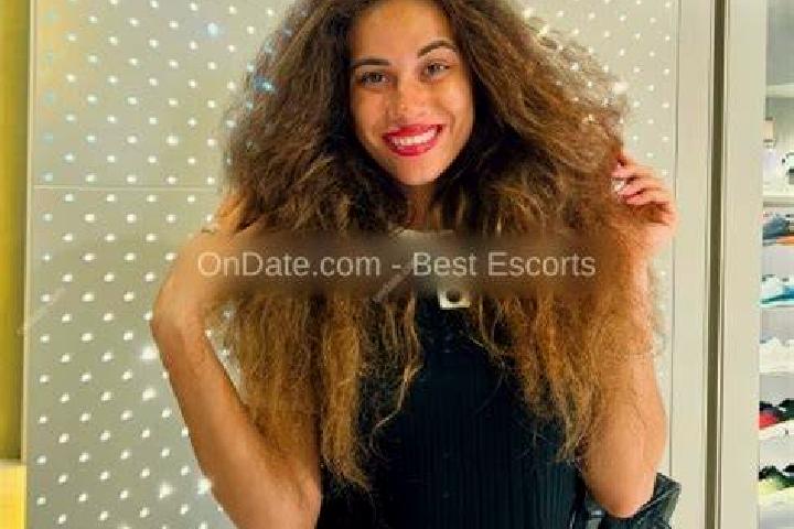 Escorts Denysivka, Ukraine — Local Companions