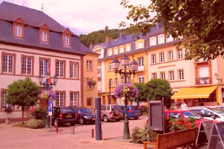 Escorts Diekirch, Luxembourg — Local Companions