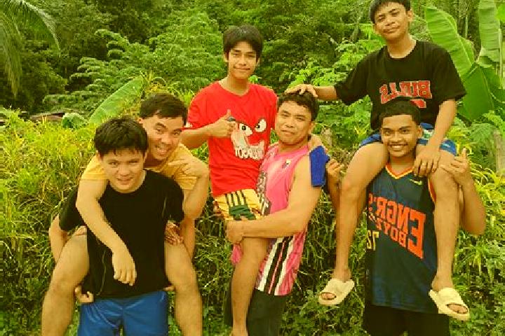 Escorts Dingle, Philippines — Local Companions