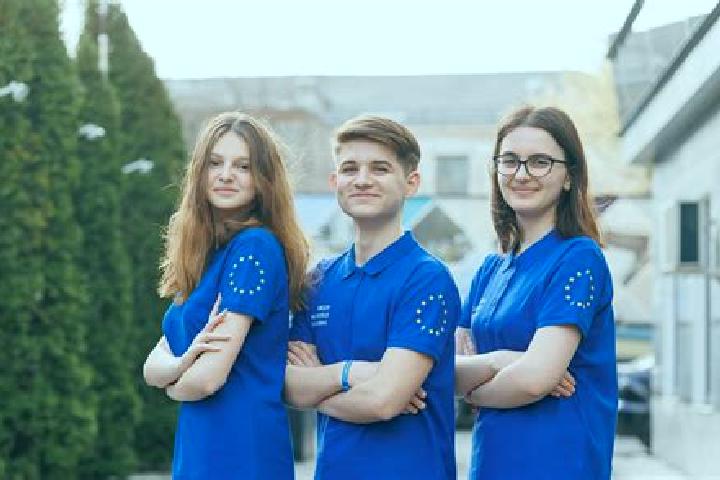 Escorts Dnestrovsc, Moldova — Local Companions