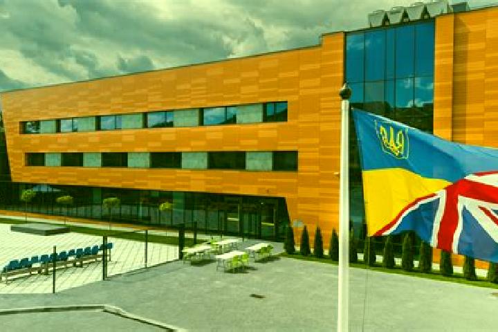 Escorts Dobczyce, Poland — Local Companions