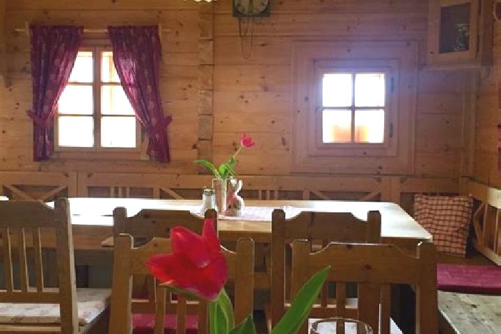 Escorts Doerfl im Burgenland, Austria — Local Companions