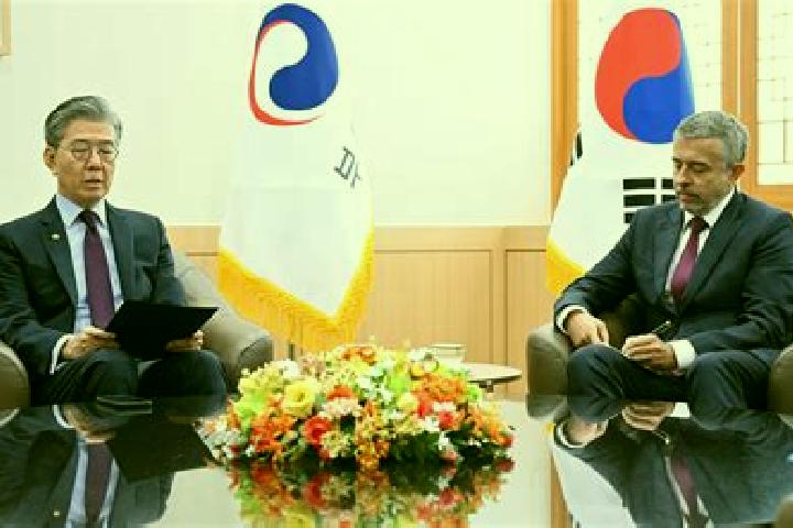 Escorts Dongbok, South Korea — Local Companions
