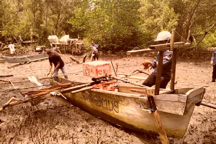 Escorts Donggala, Indonesia — Local Companions