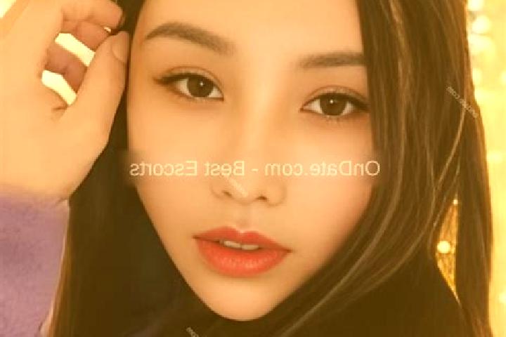 Escorts Dongshui, China — Local Companions