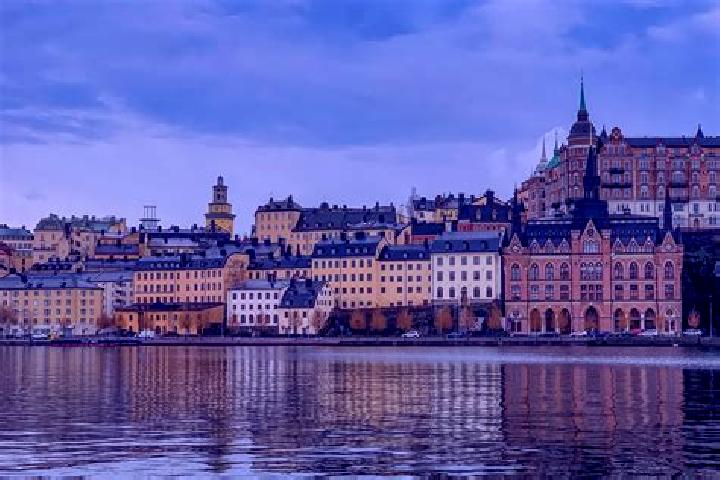 Escorts Donsoe, Sweden — Local Companions