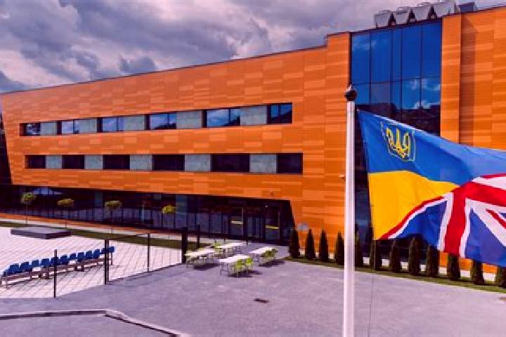 Escorts Drwinia, Poland — Local Companions