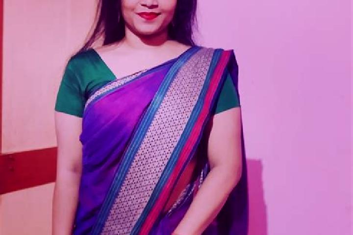Escorts Dudhani, India — Local Companions