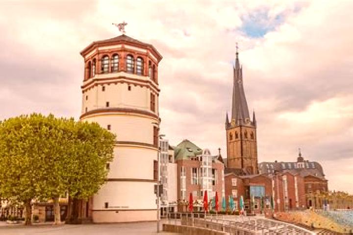 Escorts Duesseldorf-Pempelfort, Germany — Local Companions