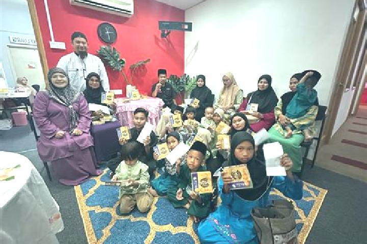 Escorts Durian Tunggal, Malaysia — Local Companions
