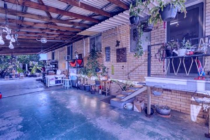 Escorts Eastern Heights, Australia — Local Companions