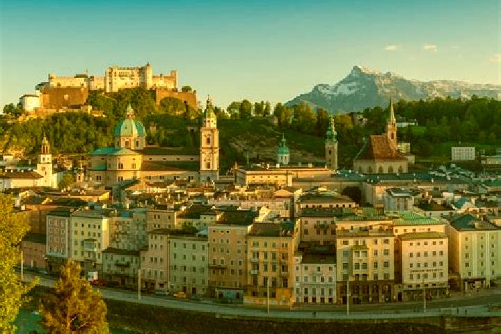 Escorts Eichfeld, Austria — Local Companions