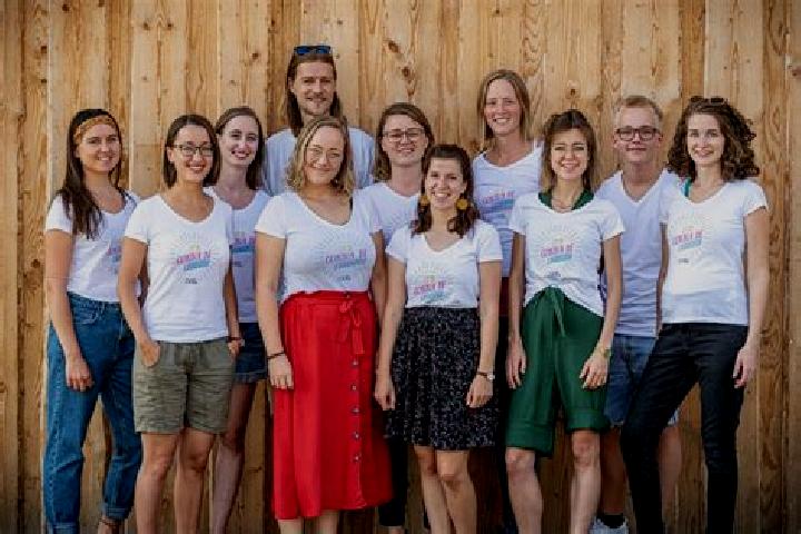 Escorts Eidenberg, Austria — Local Companions