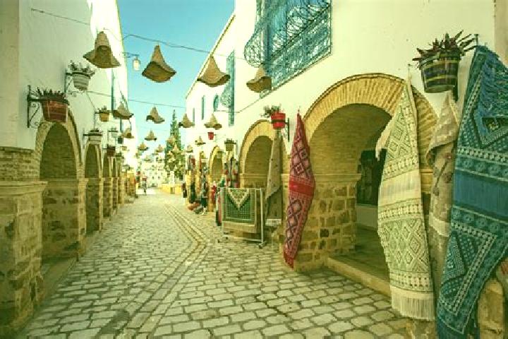 Escorts El Abadlia, Tunisia — Local Companions
