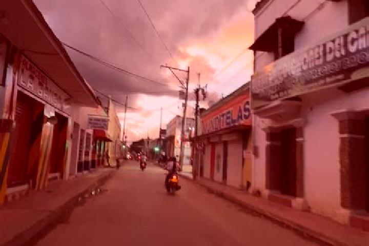Escorts El Carmen de Bolivar, Colombia — Local Companions
