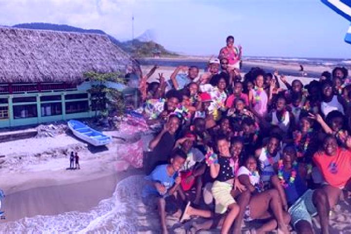 Escorts El Corozal, Honduras — Local Companions