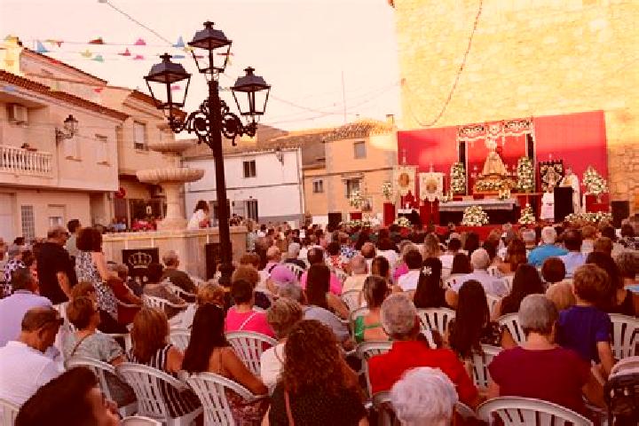 Escorts El Herrumblar, Spain — Local Companions