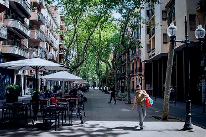 Escorts el Poblenou, Spain — Local Companions