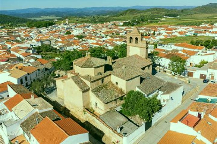 Escorts El Ronquillo, Spain — Local Companions