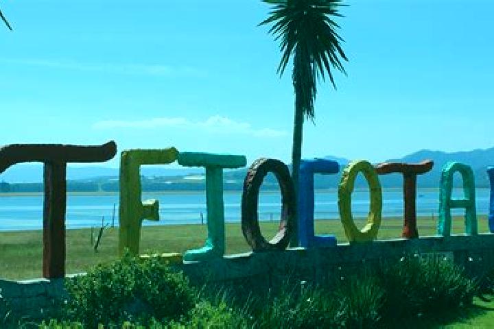 Escorts El Tejocotal, Mexico — Local Companions