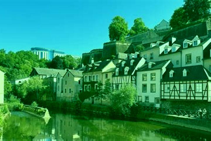 Escorts Eselborn, Luxembourg — Local Companions