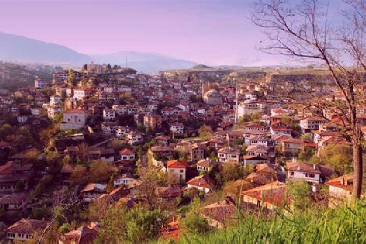 Escorts Eskipazar, Turkey — Local Companions
