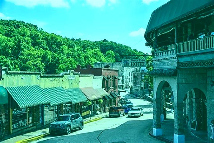 Escorts Eureka Springs, United States — Local Companions