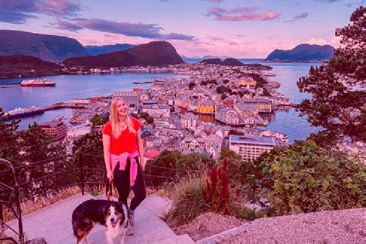 Escorts Fagernes, Norway — Local Companions