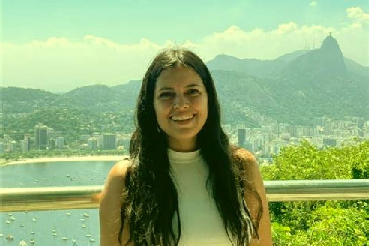 Escorts Faina, Brazil — Local Companions