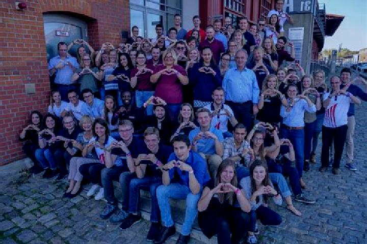 Escorts Felde, Germany — Local Companions