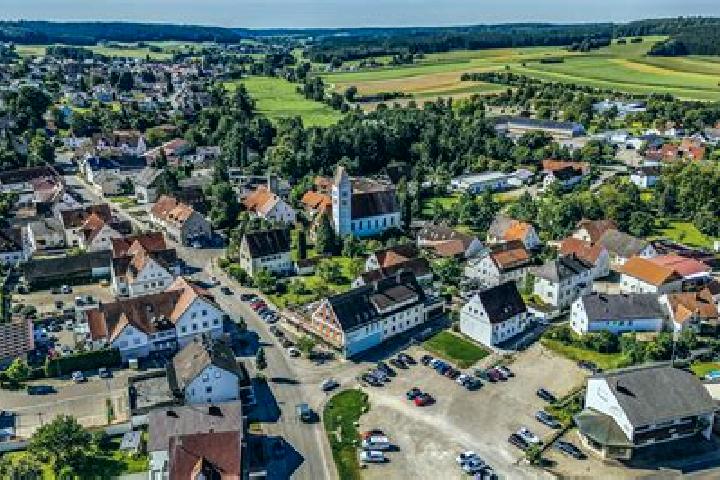 Escorts Fischach, Germany — Local Companions