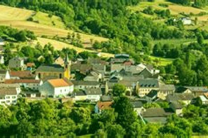 Escorts Fischbach-Oberraden, Germany — Local Companions