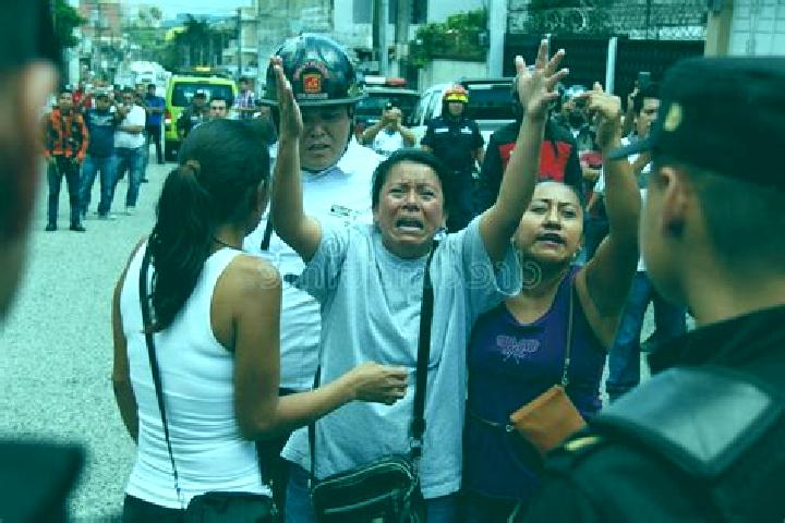 Escorts Florida, Honduras — Local Companions