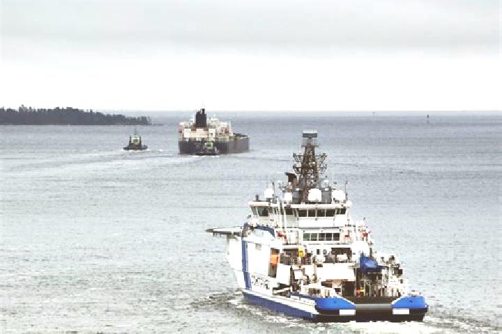Escorts Foegloe, Aland Islands — Local Companions