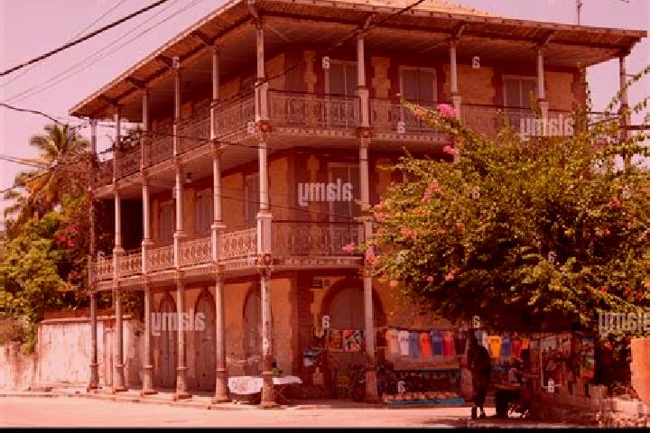 Escorts Fonds Verrettes, Haiti — Local Companions